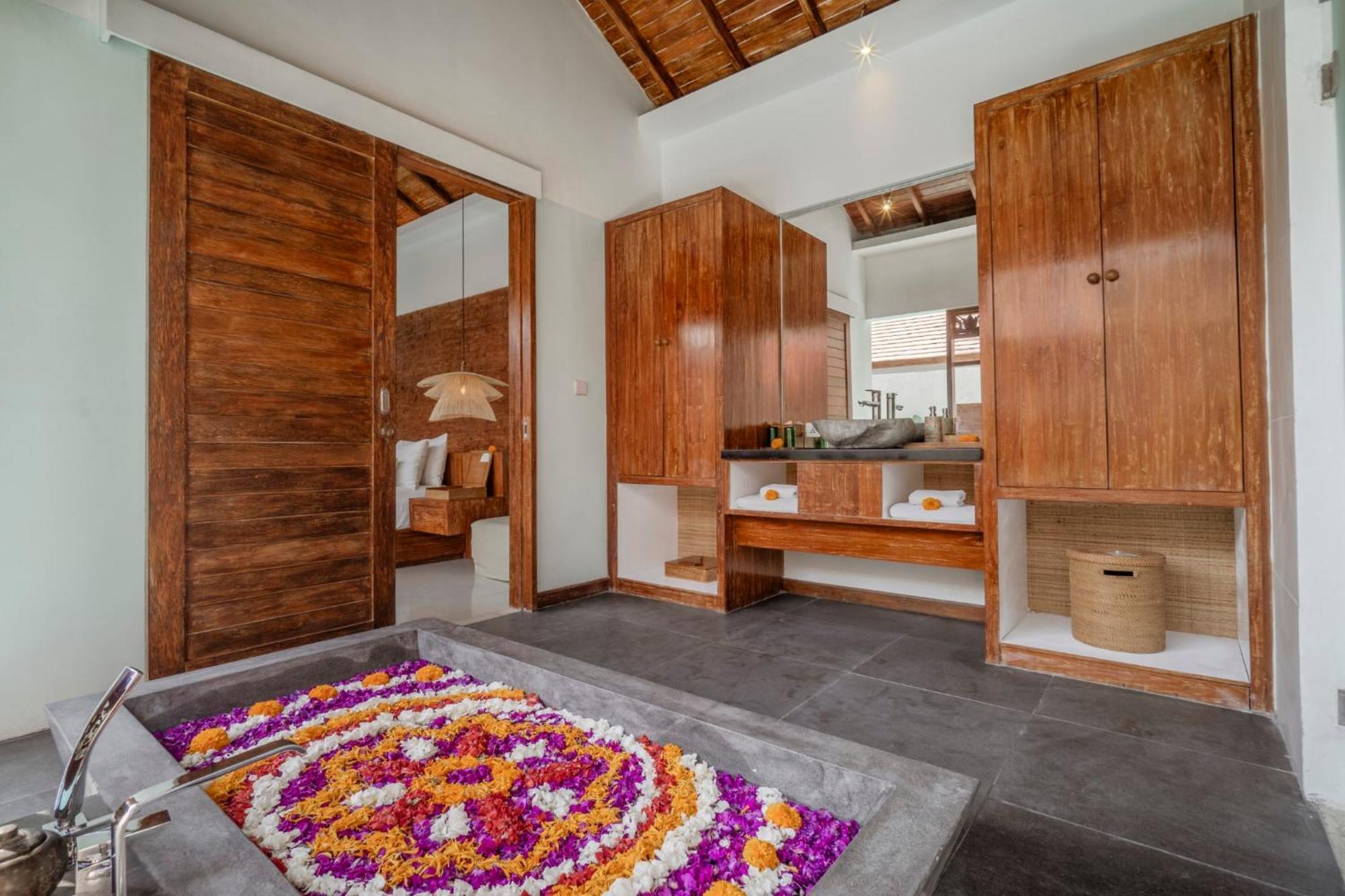 Manca Villa Canggu By Ini Vie Hospitality Екстер'єр фото